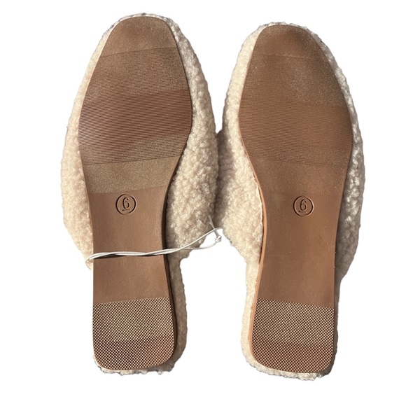 Universal Thread shearling home sleepers size 6 NWT - Picture 5 of 5